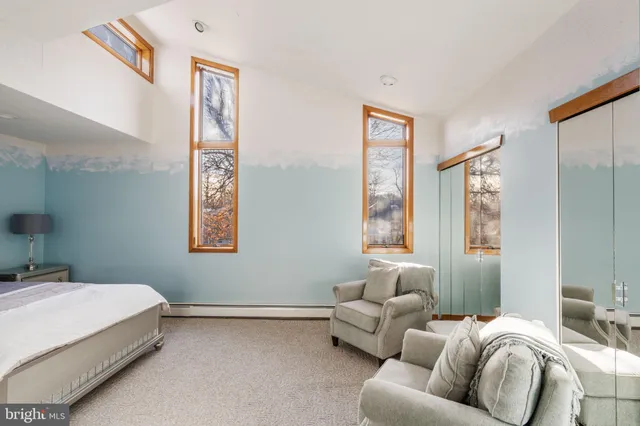 $1,099,000 | 509 Long Lane, Huntingdon Valley, PA 19006