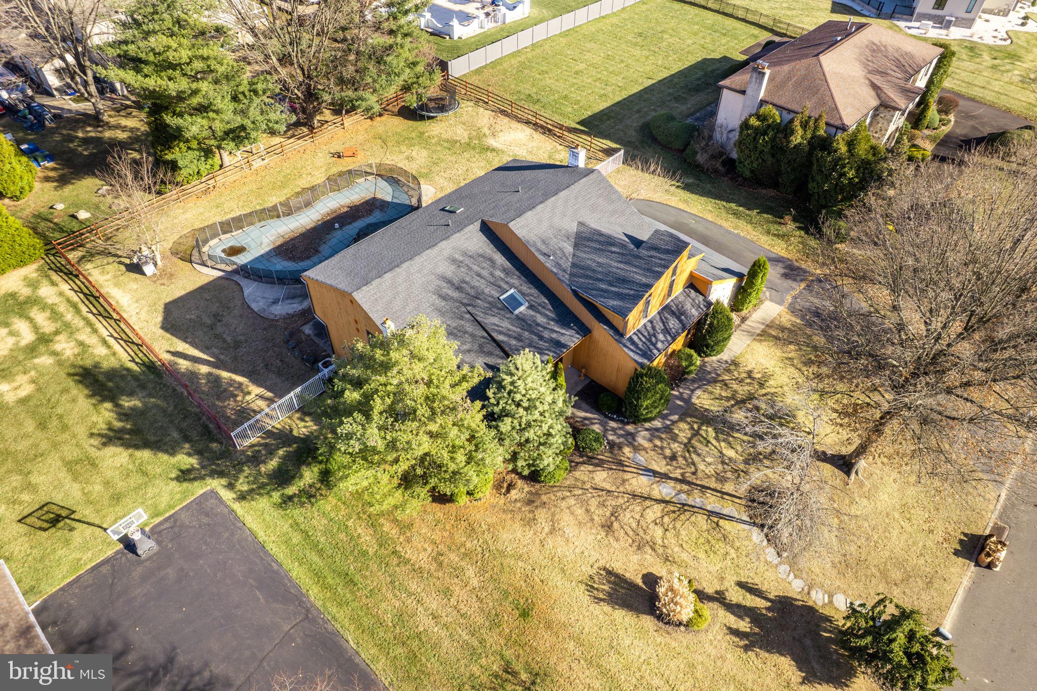 509 Long Lane Huntingdon Valley, PA 19006 - Photo 40 of 46 a view of a yard with plants