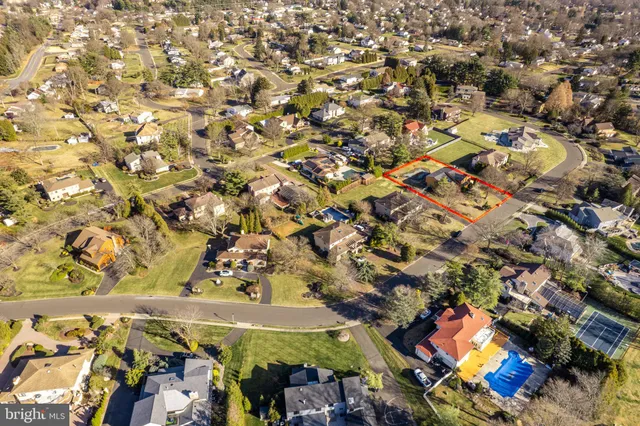 $1,099,000 | 509 Long Lane, Huntingdon Valley, PA 19006