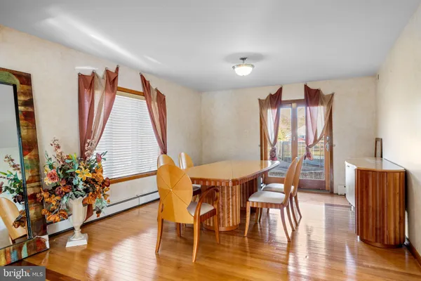 a view of a living room