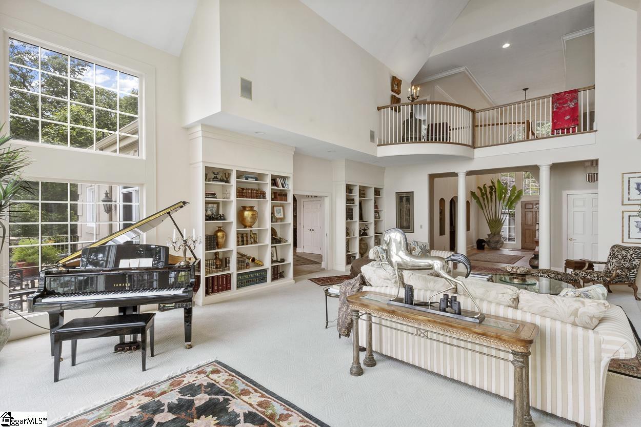 33 Southview Ledge Road Landrum, SC 29356 - Photo 11 of 47