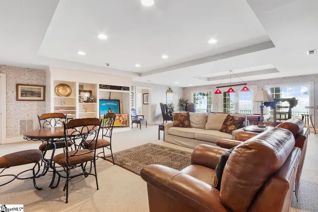 $1,850,356 | 33 Southview Ledge Road, Landrum, SC 29356