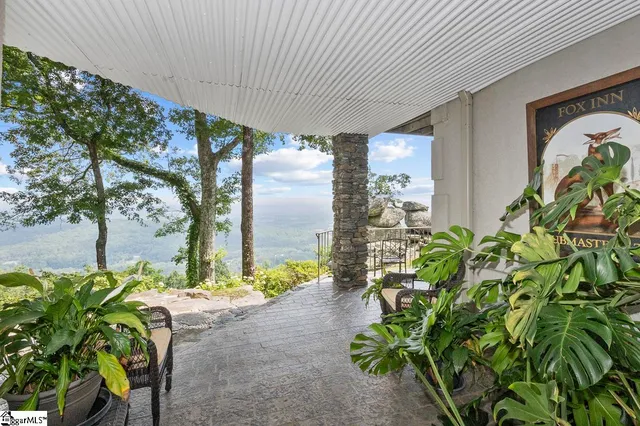 $1,850,356 | 33 Southview Ledge Road, Landrum, SC 29356