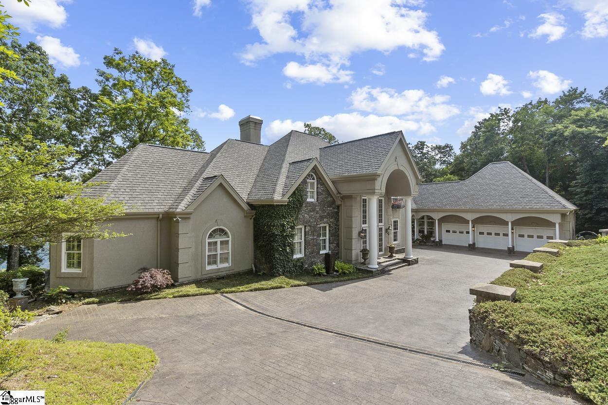 33 Southview Ledge Road Landrum, SC 29356 - Photo 4 of 47