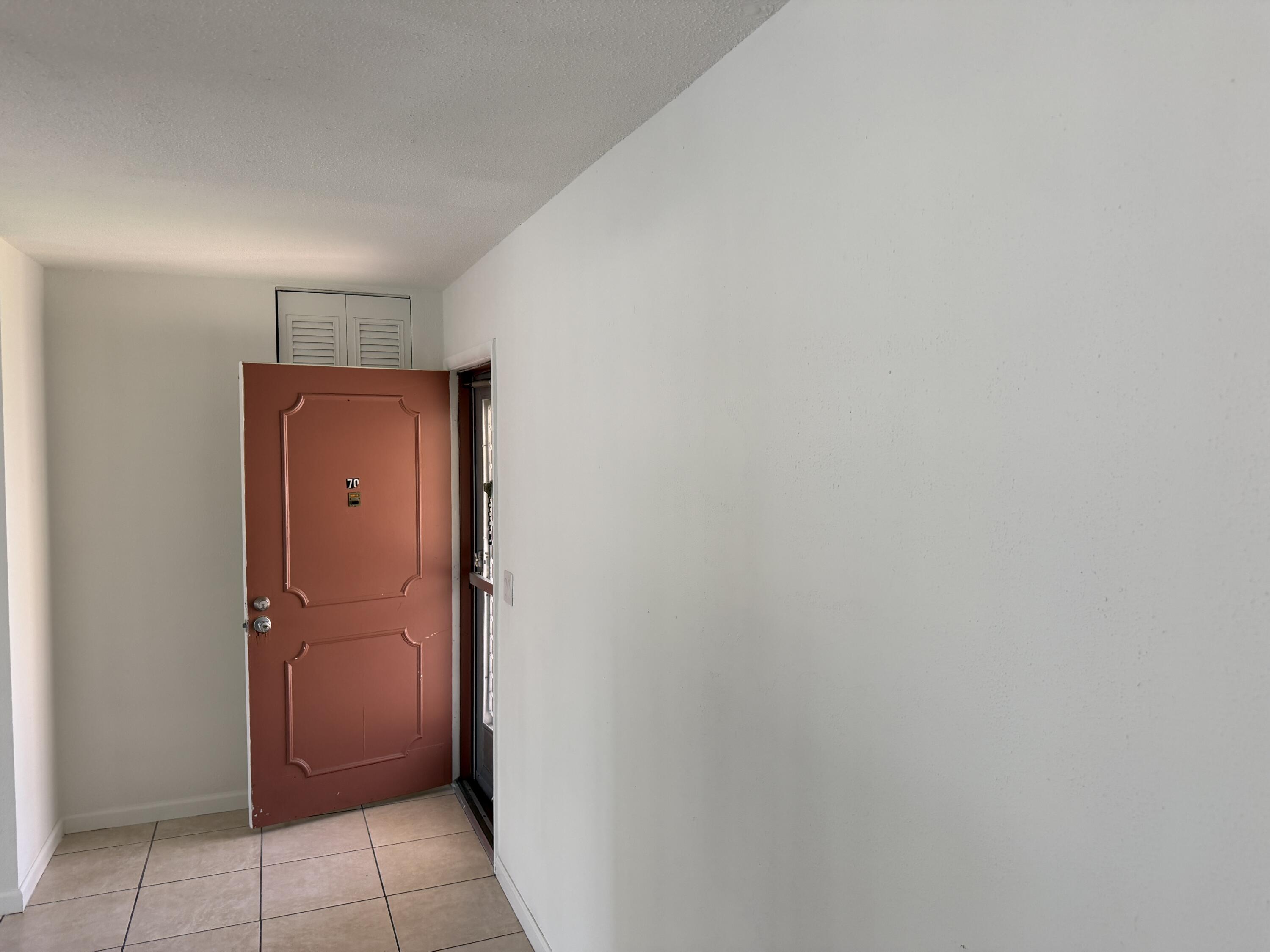 506 Davis Road, Unit 70 Palm Springs, FL 33461 - Photo 20 of 25