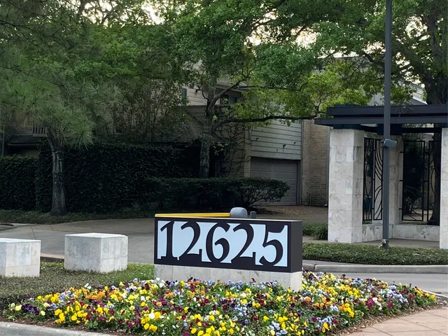 $3,200 | 12625 Memorial Drive, Unit 137, Houston, TX 77024