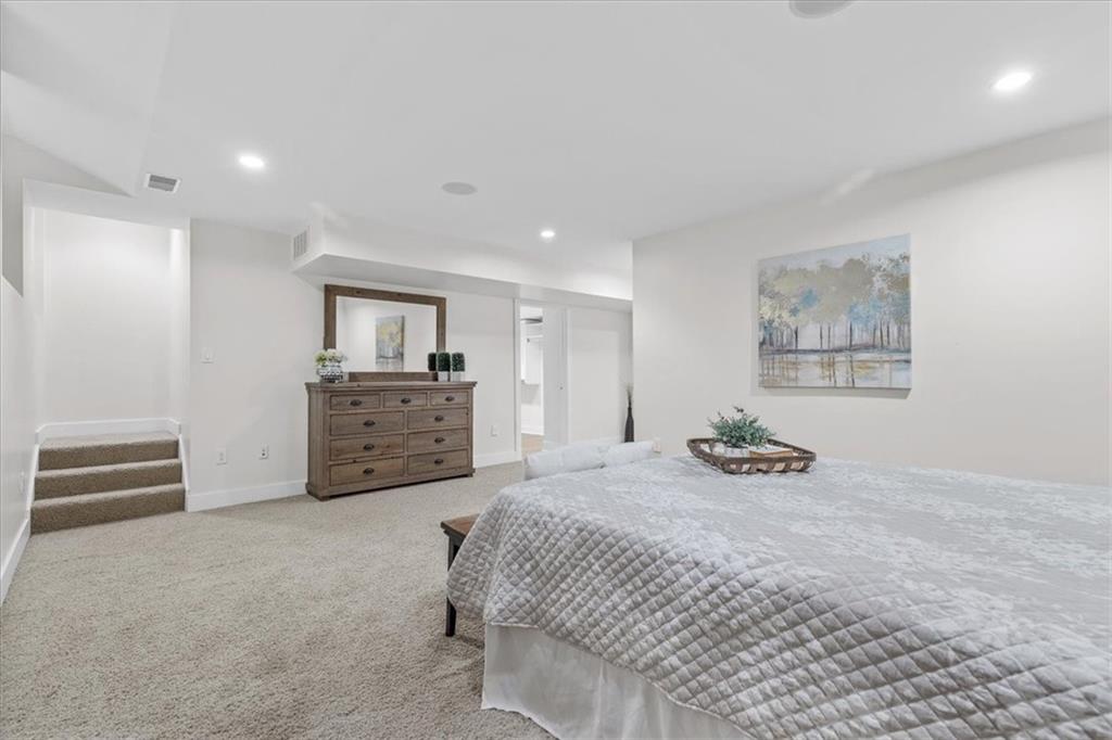 1822 Harcum Way, Unit 1 Pittsburgh, PA 15203 - Photo 23 of 39