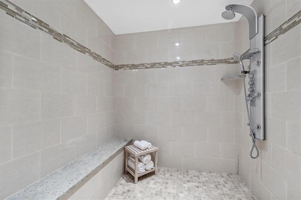 1822 Harcum Way, Unit 1 Pittsburgh, PA 15203 - Photo 25 of 39