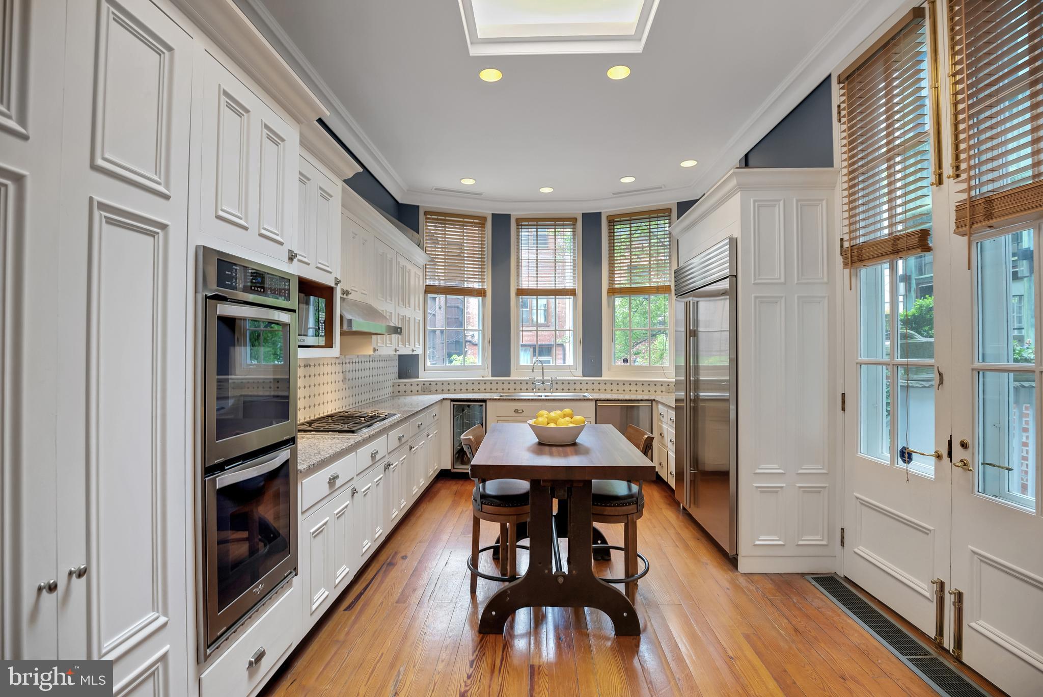 2017 Delancey Place Philadelphia, PA 19103 - Photo 11 of 38 Kitchen