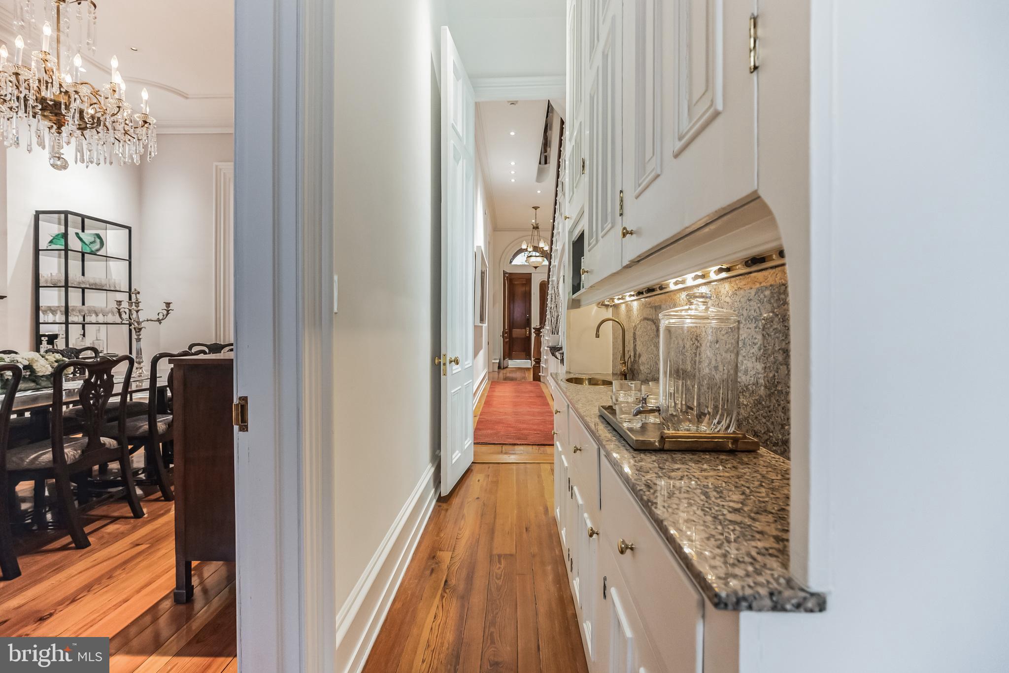 2017 Delancey Place Philadelphia, PA 19103 - Photo 13 of 38 butler's pantry/wet bar