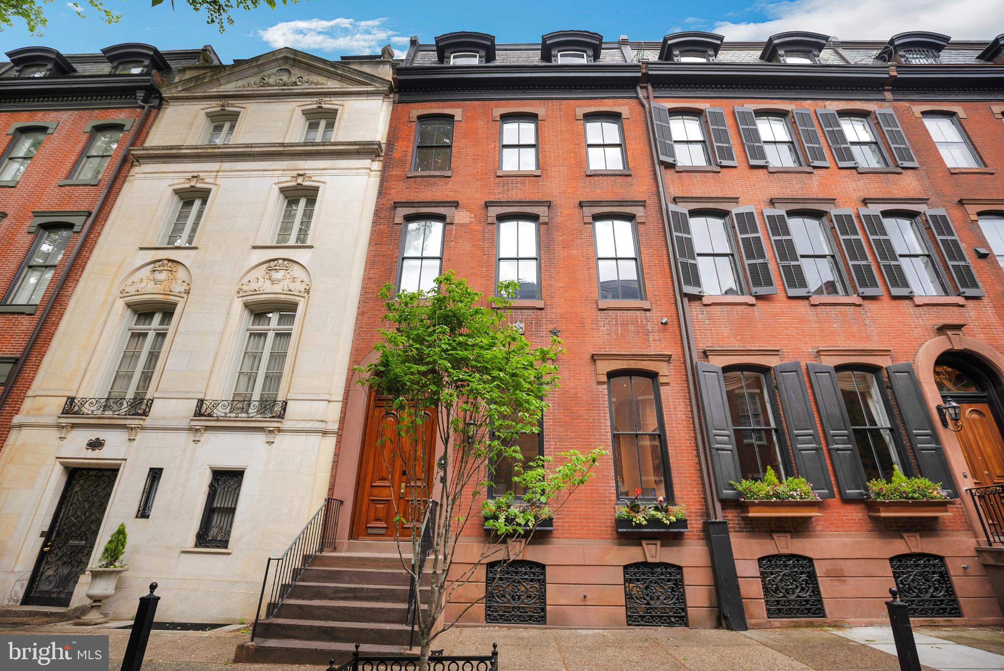 2017 Delancey Place Philadelphia, PA 19103 - Photo 2 of 38