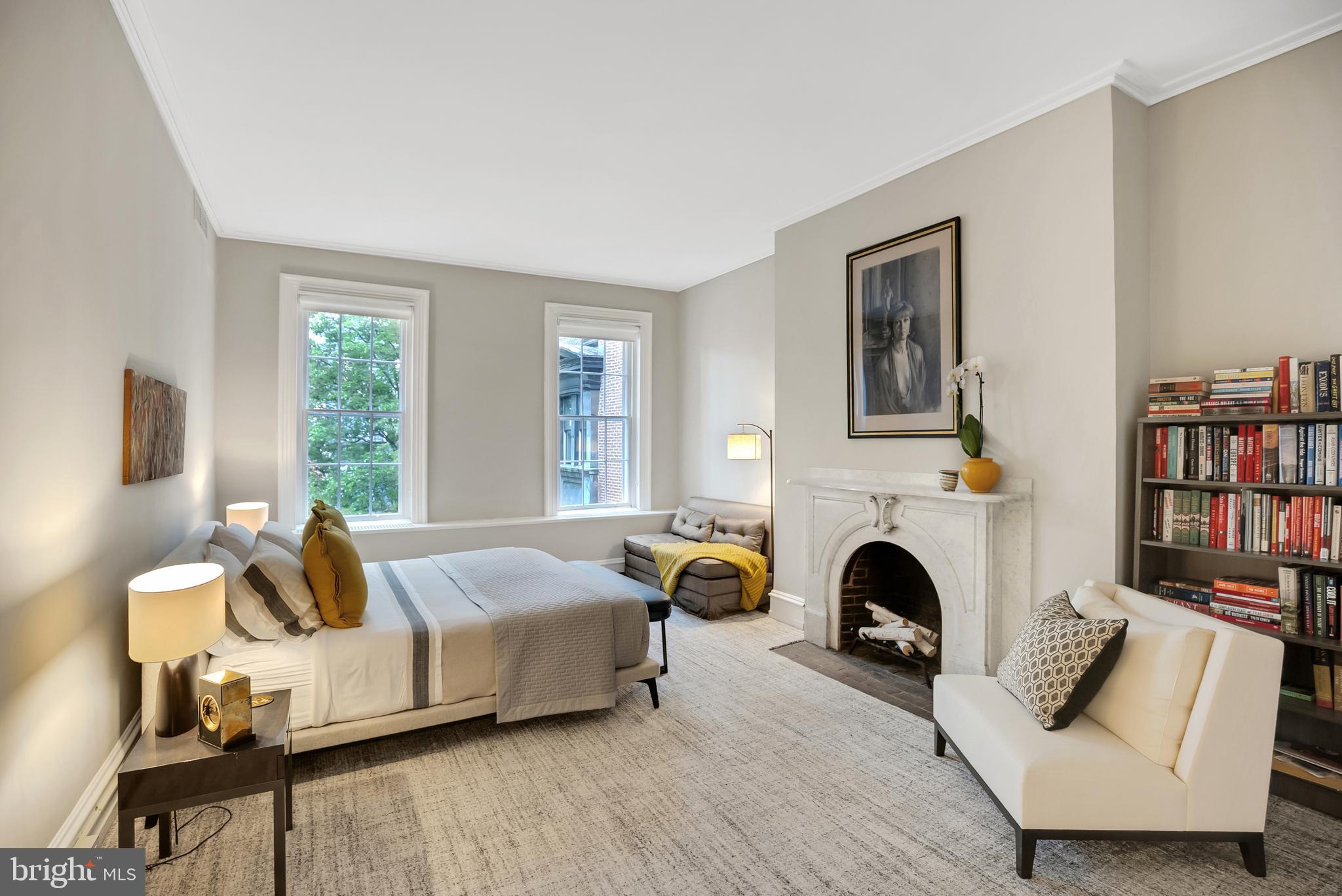 2017 Delancey Place Philadelphia, PA 19103 - Photo 27 of 38 Bedroom