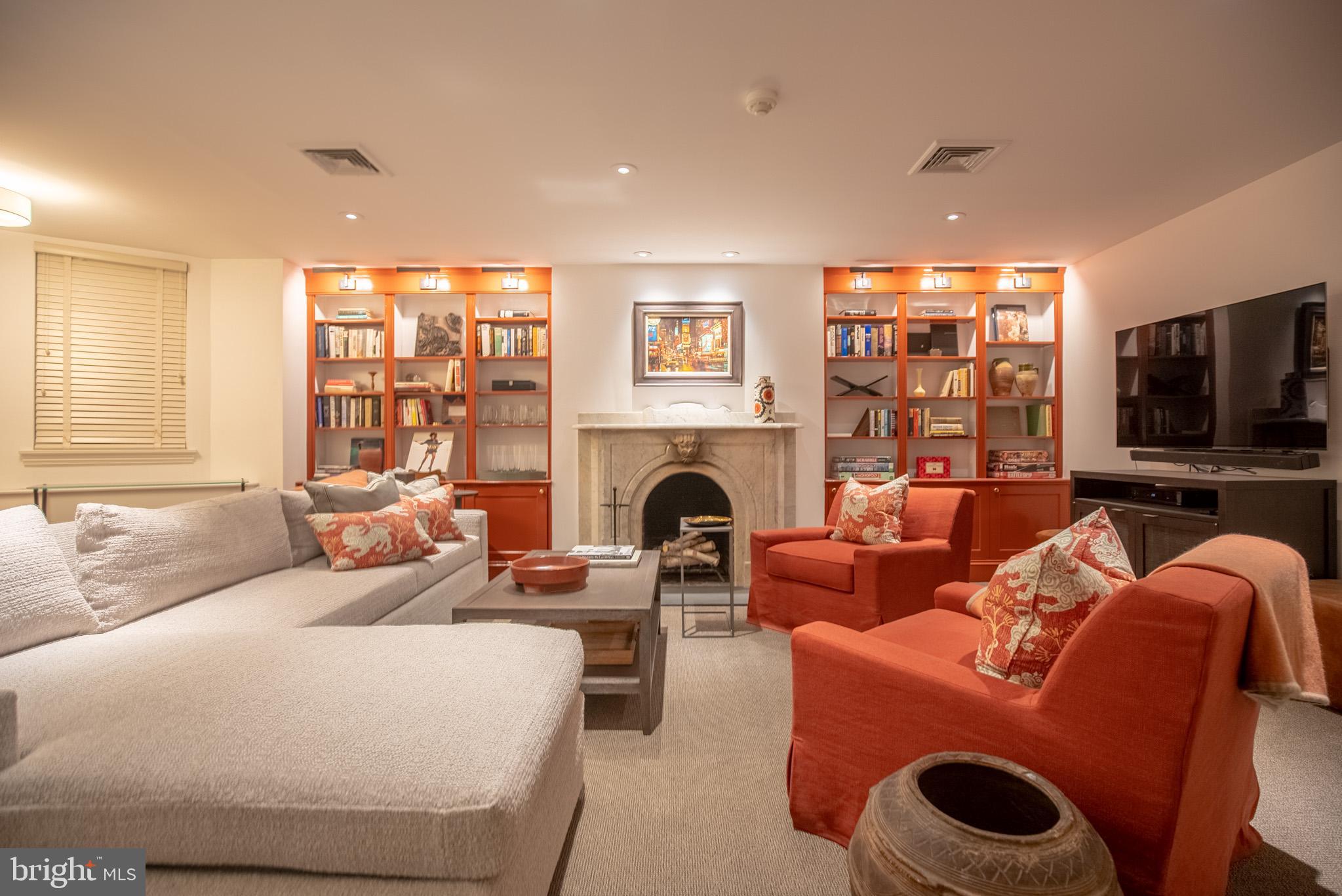 2017 Delancey Place Philadelphia, PA 19103 - Photo 31 of 38 Lower Level Family Room