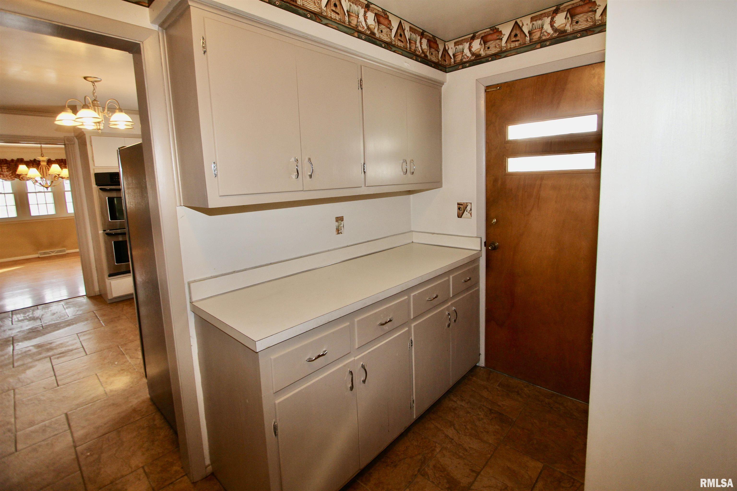 5928 North Roxbury Lane Peoria, IL 61614 - Photo 27 of 86