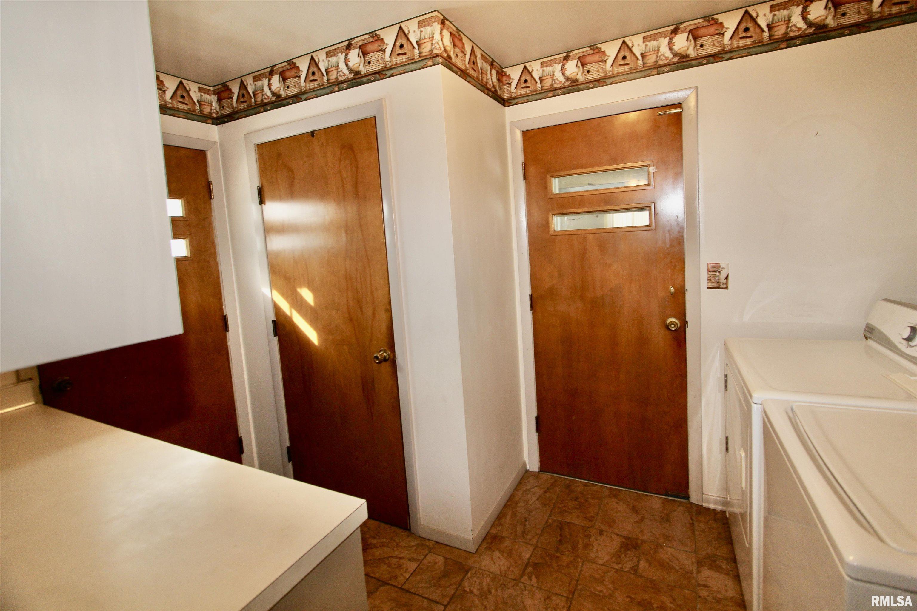 5928 North Roxbury Lane Peoria, IL 61614 - Photo 28 of 86