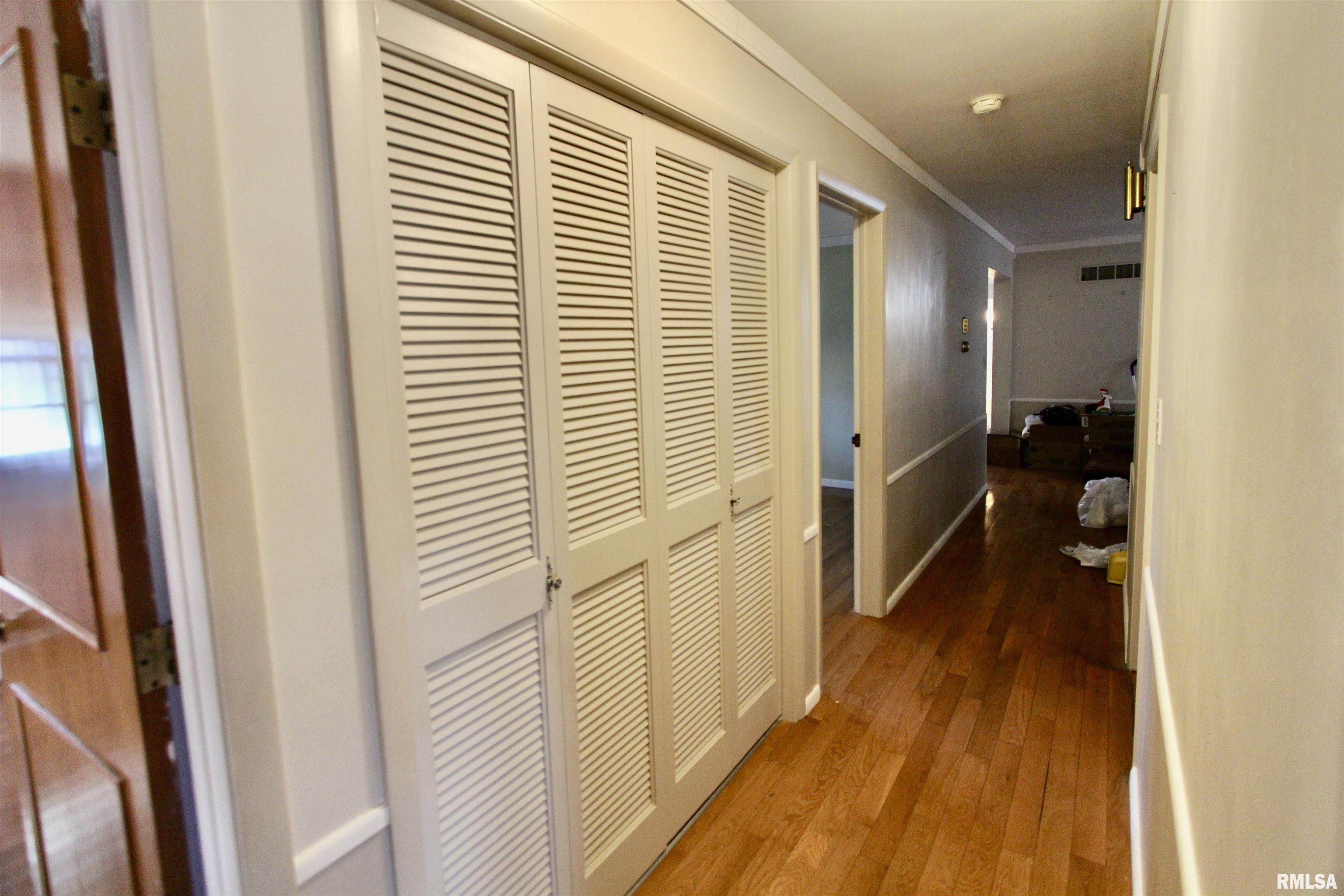 5928 North Roxbury Lane Peoria, IL 61614 - Photo 31 of 86