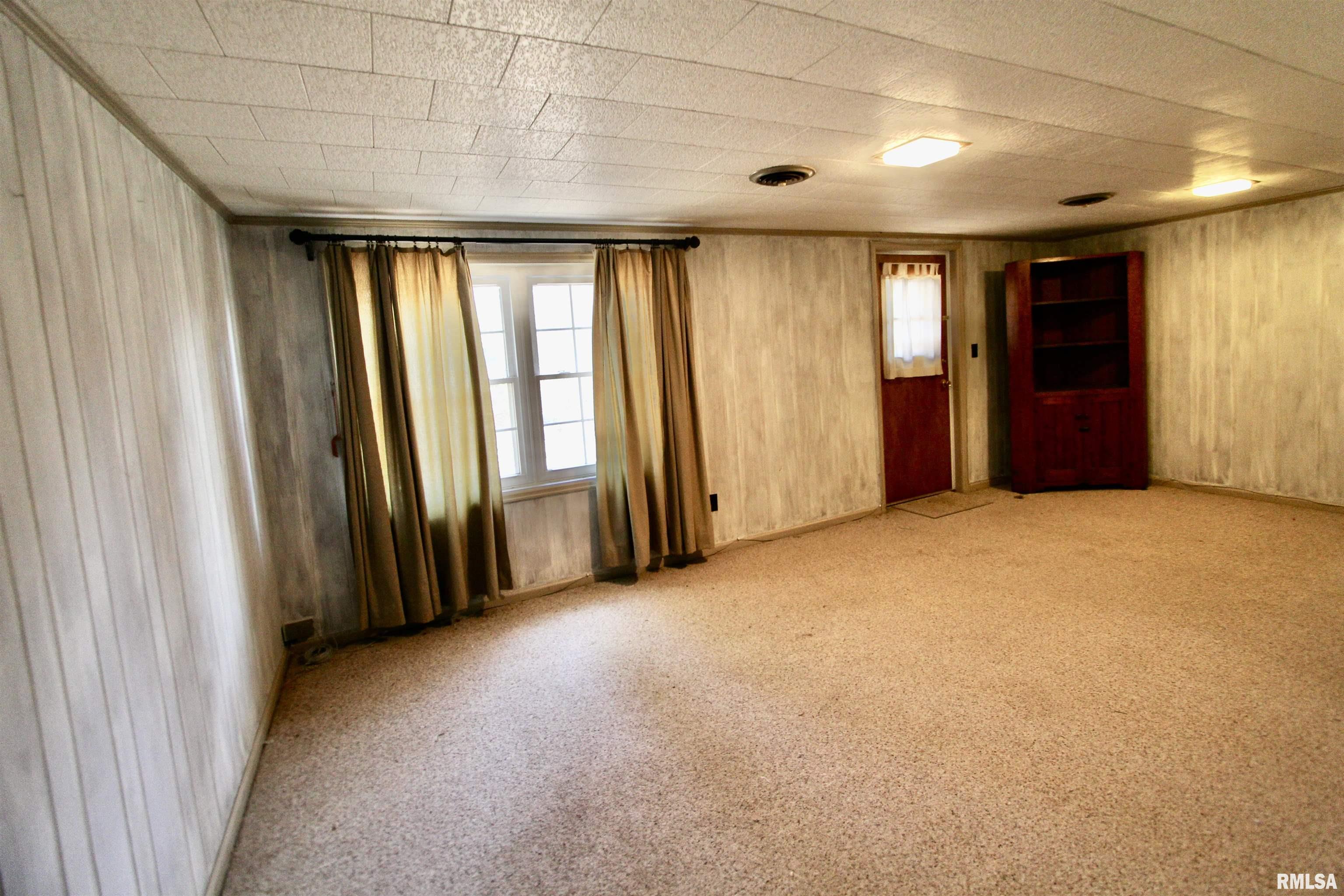 5928 North Roxbury Lane Peoria, IL 61614 - Photo 51 of 76