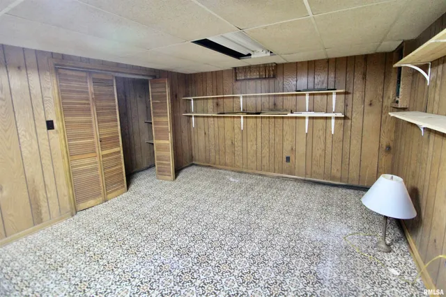 $230,000 | 5928 North Roxbury Lane, Peoria, IL 61614