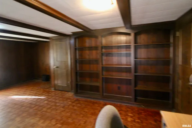 $230,000 | 5928 North Roxbury Lane, Peoria, IL 61614