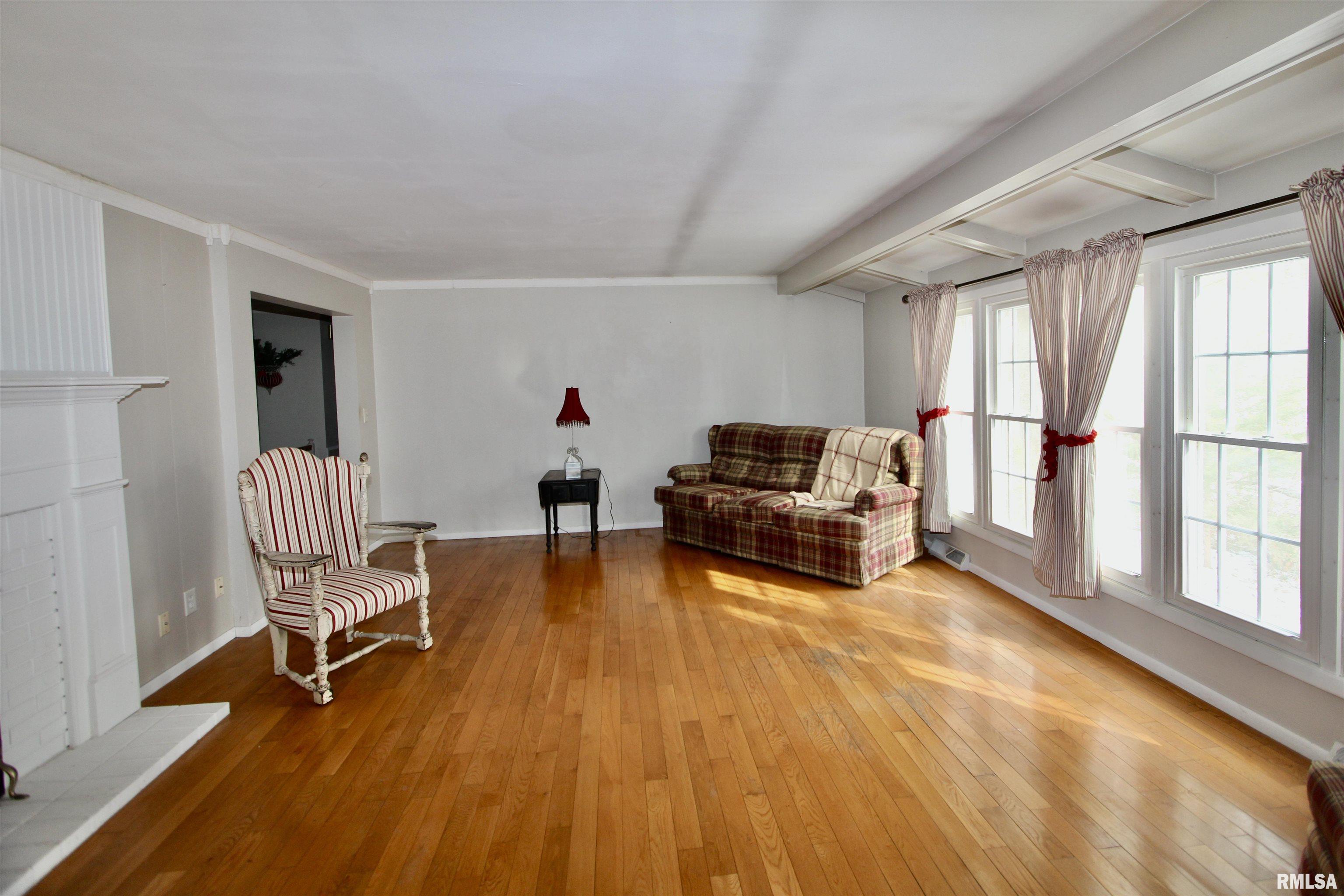 5928 North Roxbury Lane Peoria, IL 61614 - Photo 7 of 86