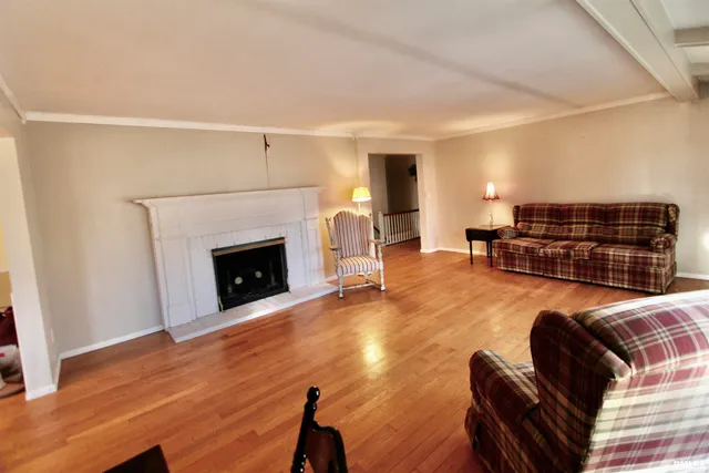 $230,000 | 5928 North Roxbury Lane, Peoria, IL 61614