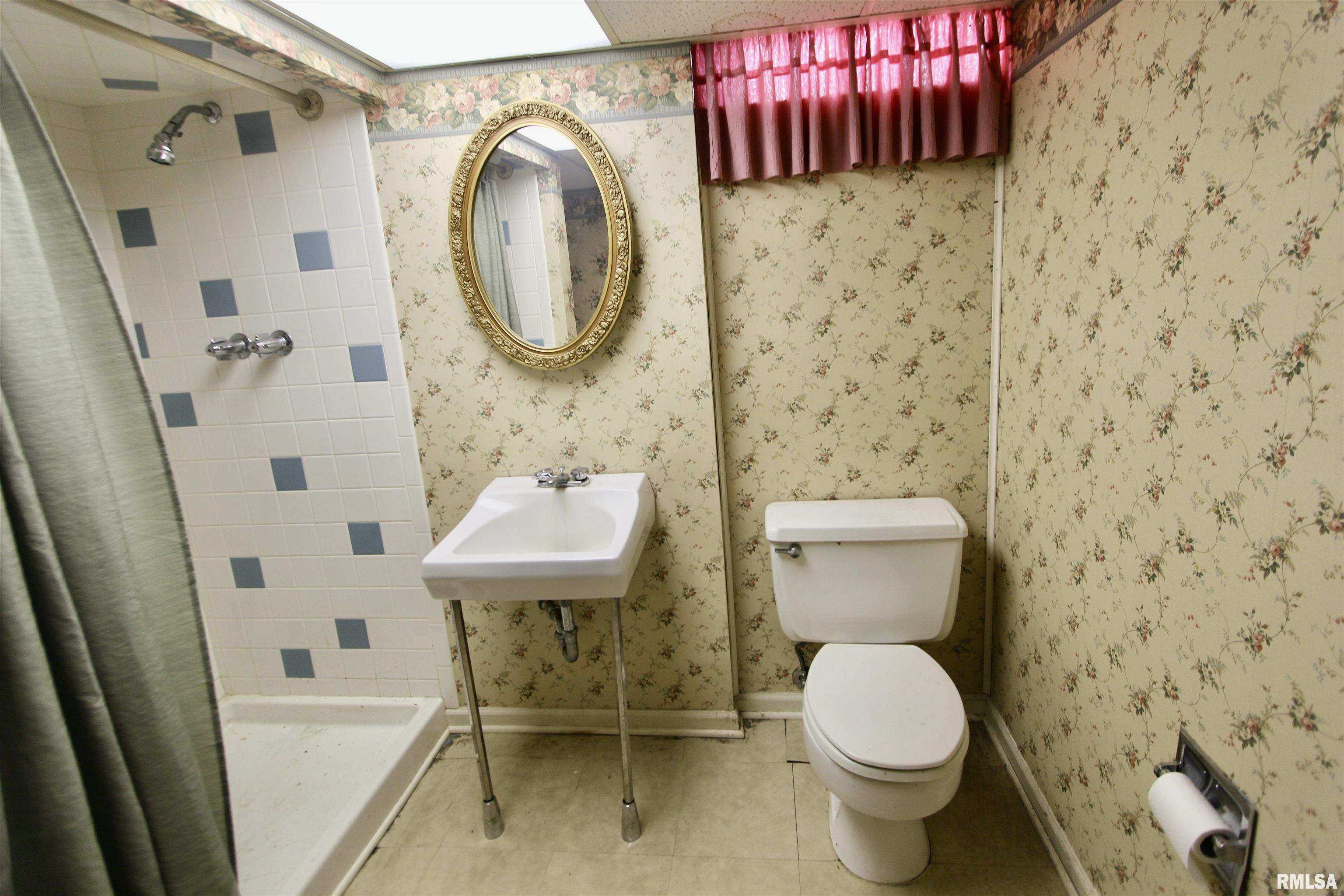 5928 North Roxbury Lane Peoria, IL 61614 - Photo 78 of 86