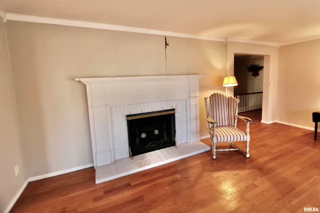 $230,000 | 5928 North Roxbury Lane, Peoria, IL 61614