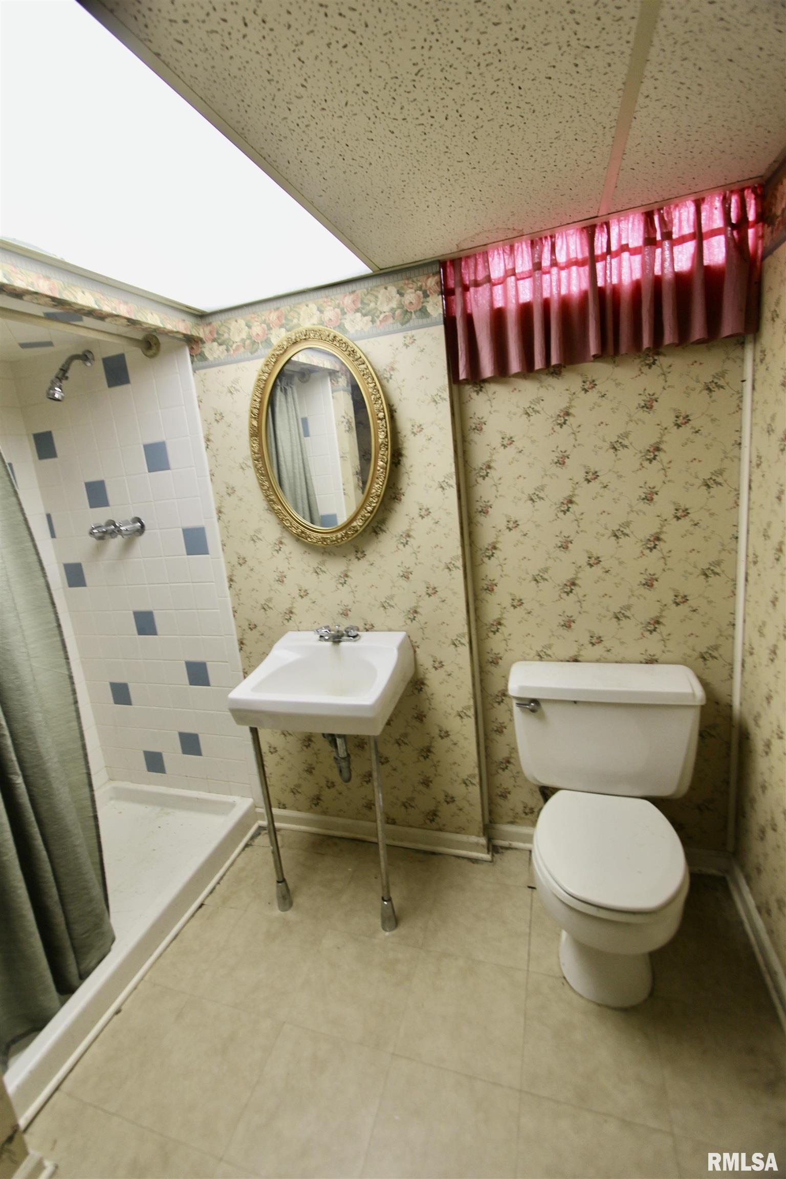 5928 North Roxbury Lane Peoria, IL 61614 - Photo 81 of 86