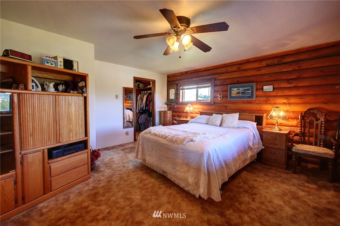 141 East Chewuch Road Winthrop, WA 98862 - Photo 12 of 39 Gallery Image 12