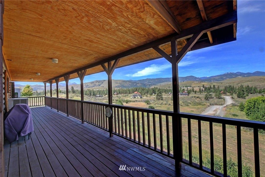 141 East Chewuch Road Winthrop, WA 98862 - Photo 5 of 39 Gallery Image 5