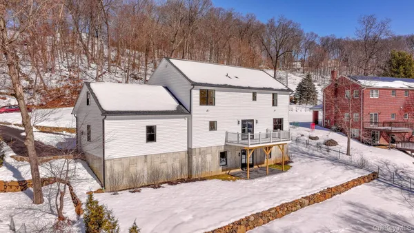 $1,200,000 | 36 Hill And Dale Road, Cortlandt Manor, NY 10567