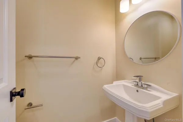 $1,200,000 | 36 Hill And Dale Road, Cortlandt Manor, NY 10567