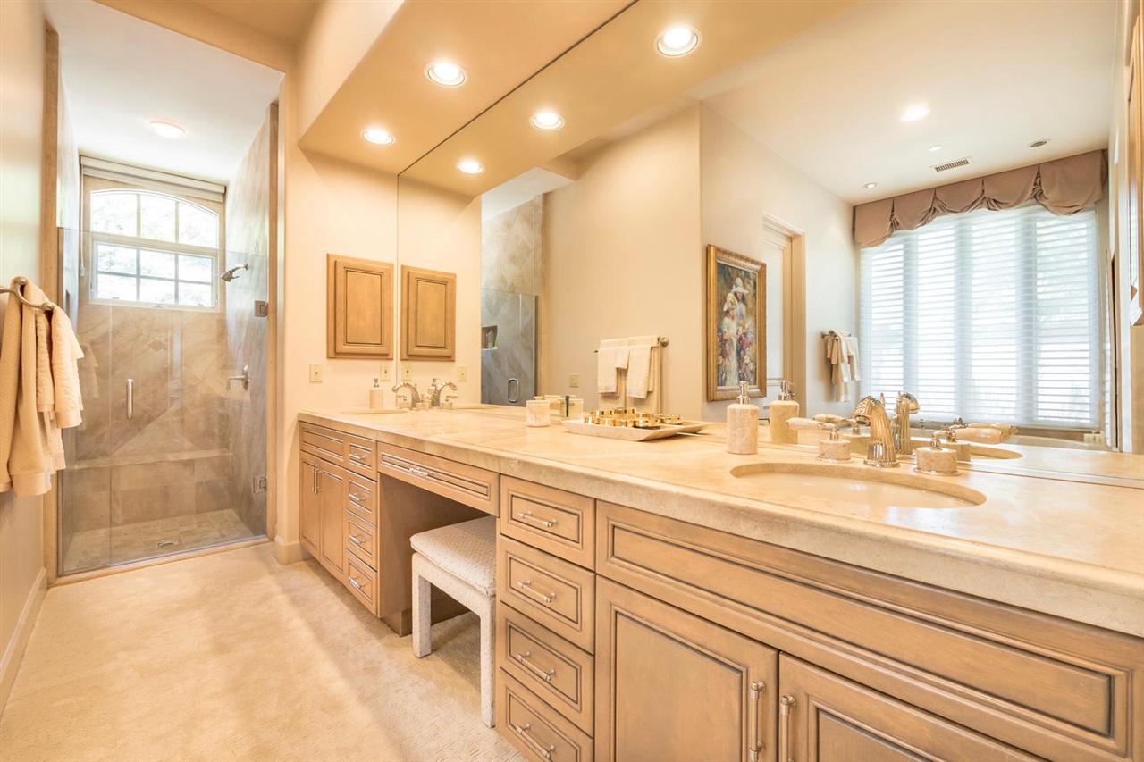 14449 Strawberry Road Rancho Santa Fe, CA 92067 - Photo 14 of 25 Gallery Image 14