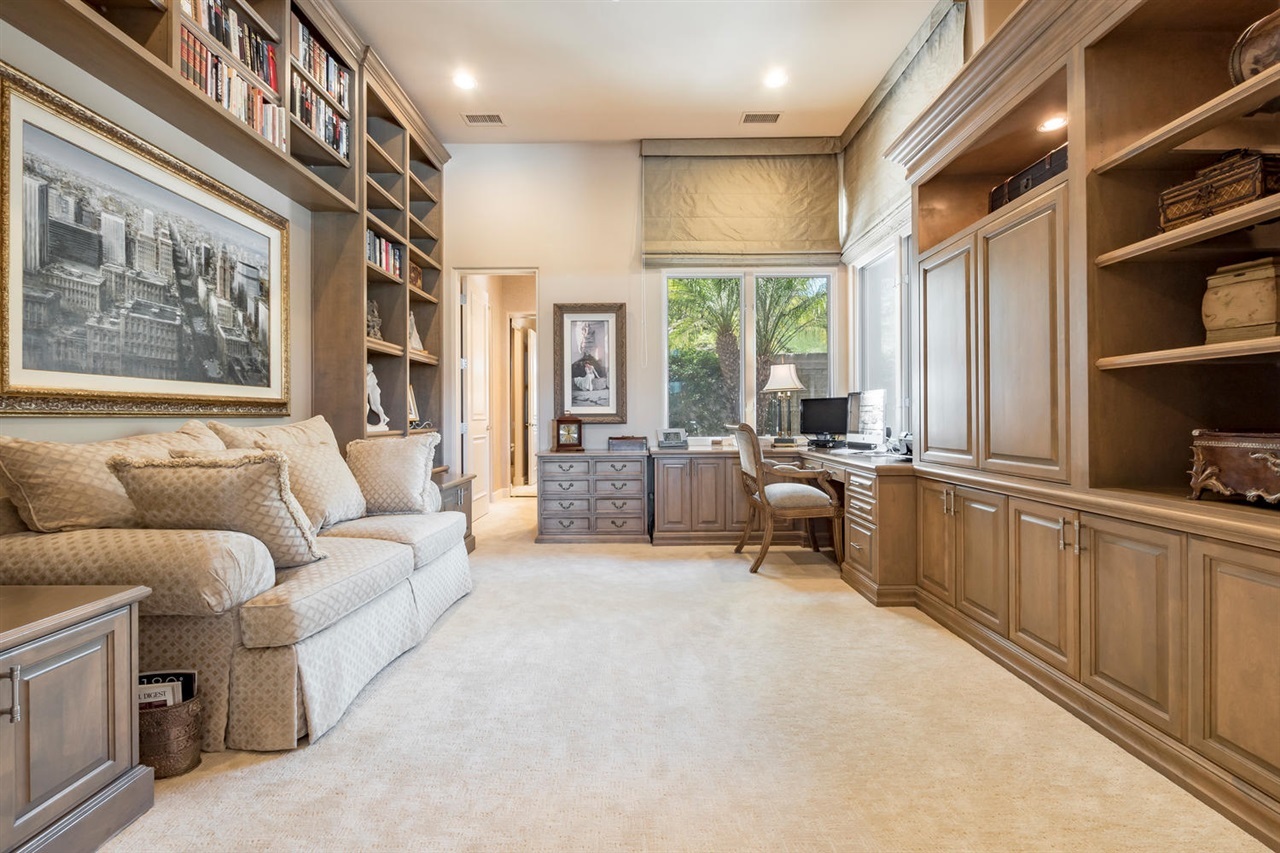 14449 Strawberry Road Rancho Santa Fe, CA 92067 - Photo 17 of 25 Gallery Image 17