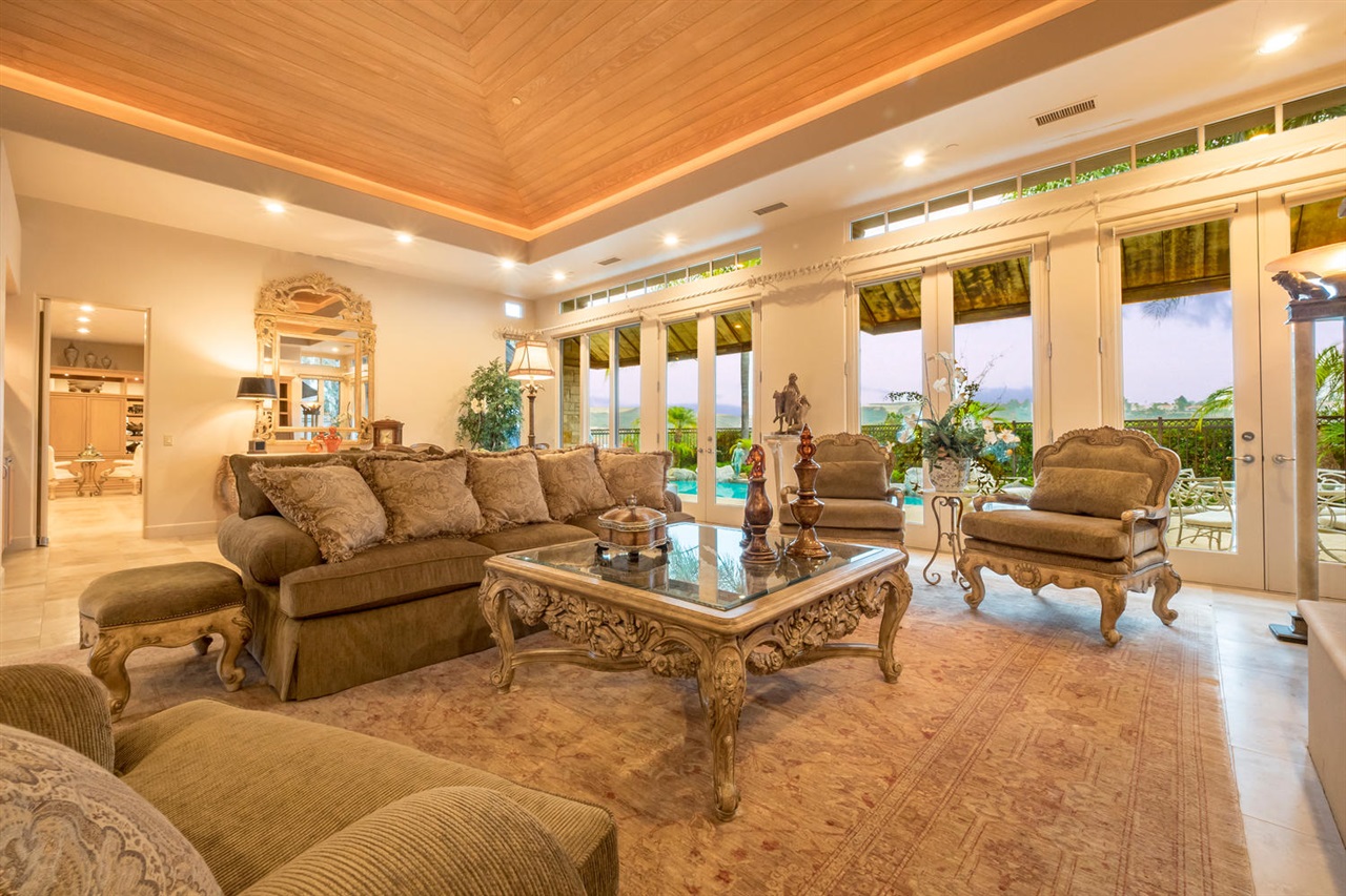 14449 Strawberry Road Rancho Santa Fe, CA 92067 - Photo 6 of 25 Gallery Image 6
