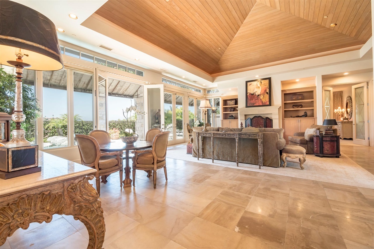 14449 Strawberry Road Rancho Santa Fe, CA 92067 - Photo 7 of 25 Gallery Image 7