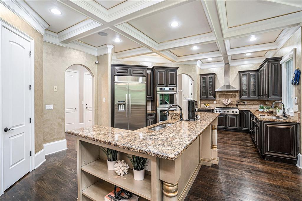 4025 Cascade Road Atlanta, GA 30331 - Photo 17 of 48 a large kitchen with kitchen island a large island in it