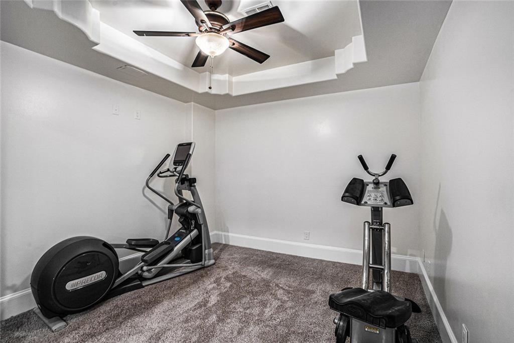 4025 Cascade Road Atlanta, GA 30331 - Photo 36 of 48 a room with gym equipment