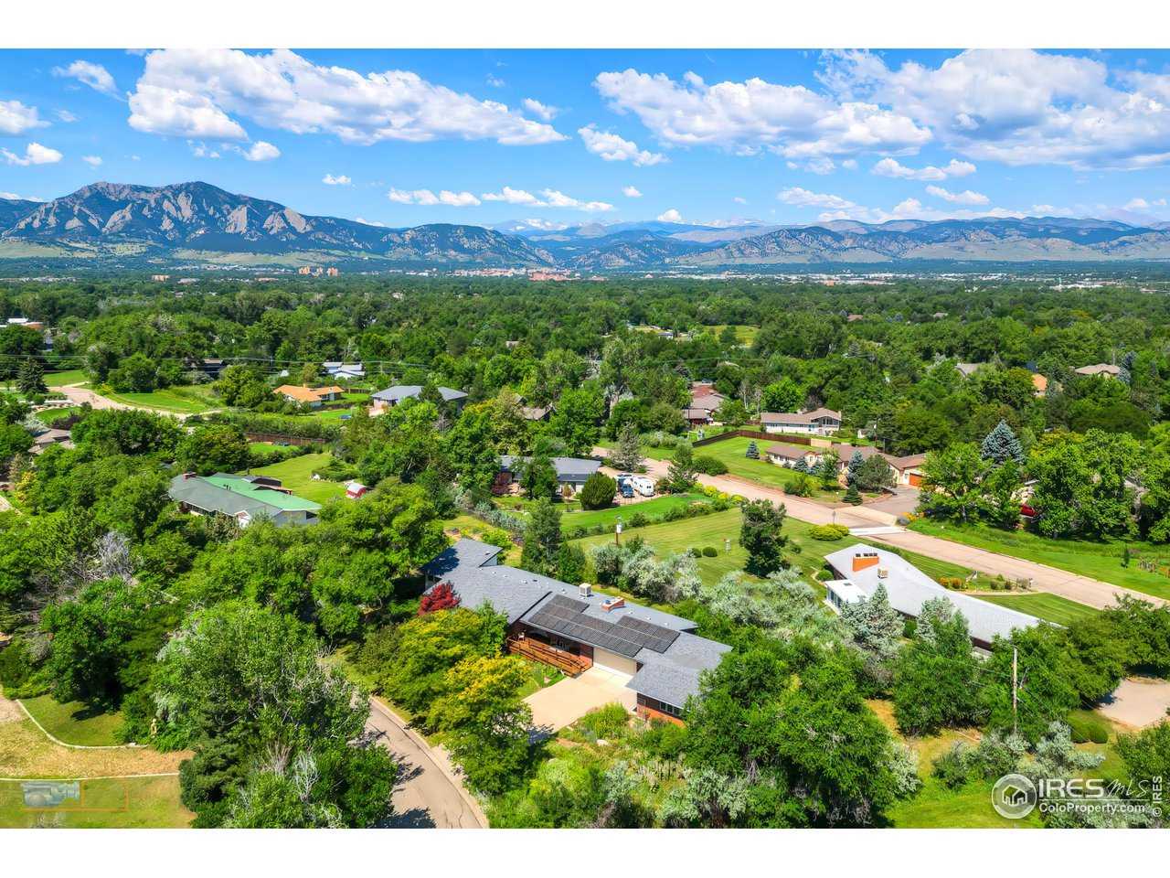 6423 Clearview Road Boulder, CO 80303 - Photo 35 of 40 a view of a city