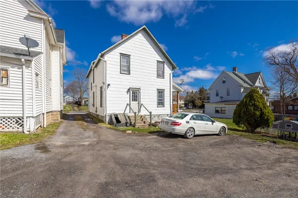 $169,900 | 135 North Street, Geneva City, NY 14456