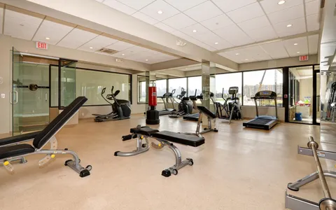 $1,350,000 | 9 Somerset Lane, Unit 501, Edgewater, NJ 07020