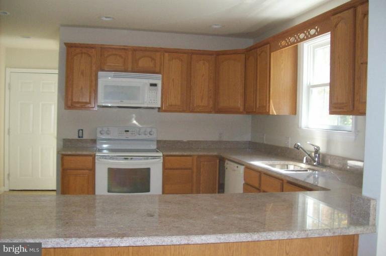 5639 Shady Side Road Churchton, MD 20733 - Photo 10 of 10 Interior (General)