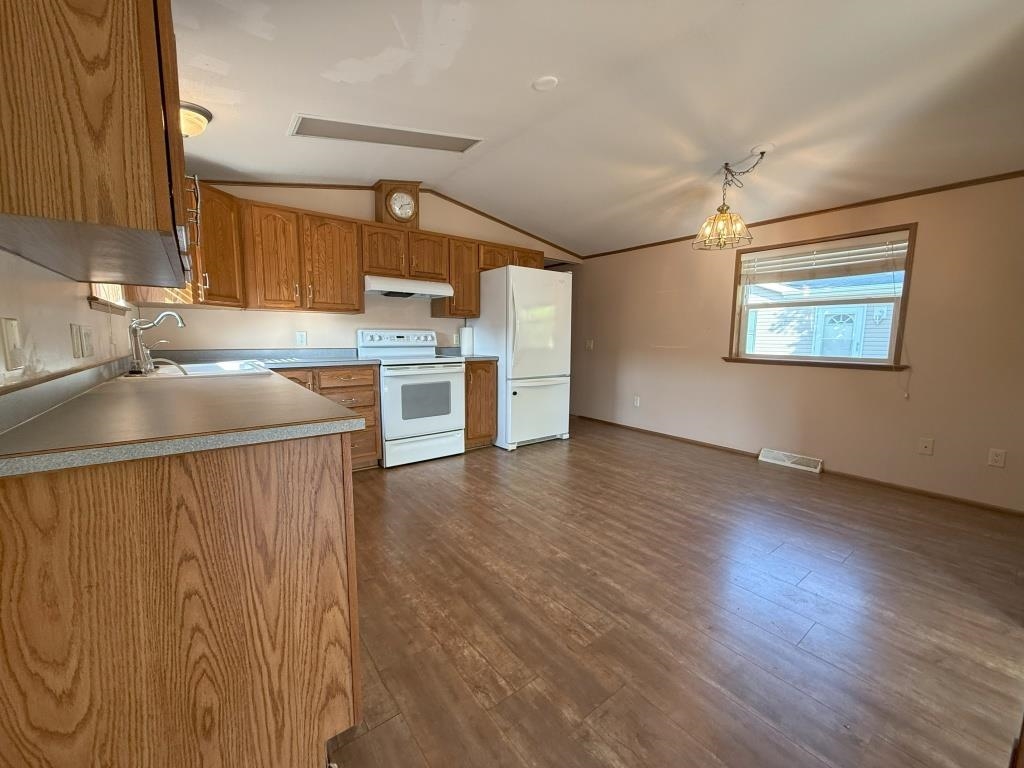 2701 East Main Street, Unit 145 Reedsburg, WI 53959 - Photo 10 of 26