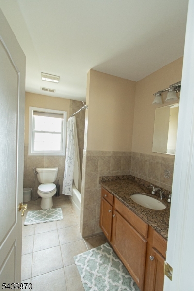 419 Putnam Road Union, NJ 07083 - Photo 11 of 22