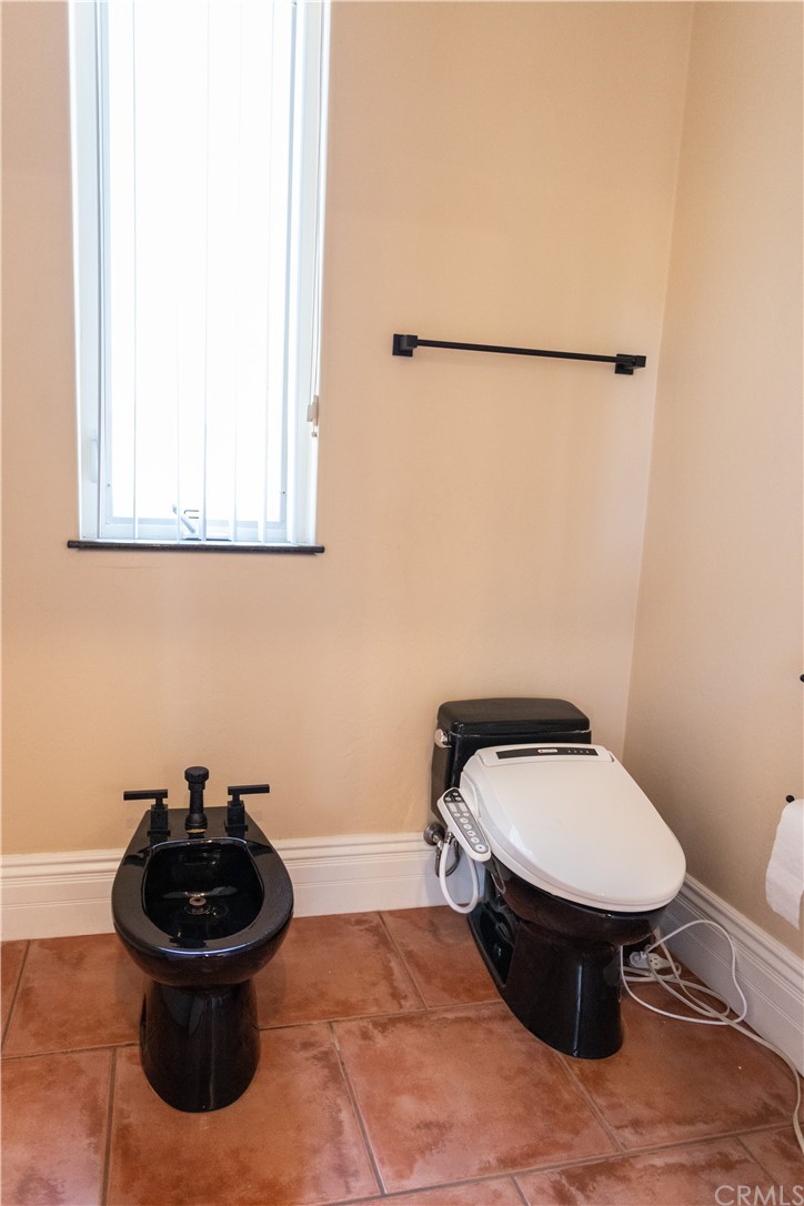 2834 Paseo Del Bianco Escondido, CA 92025 - Photo 23 of 42