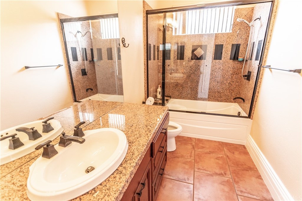 2834 Paseo Del Bianco Escondido, CA 92025 - Photo 28 of 42