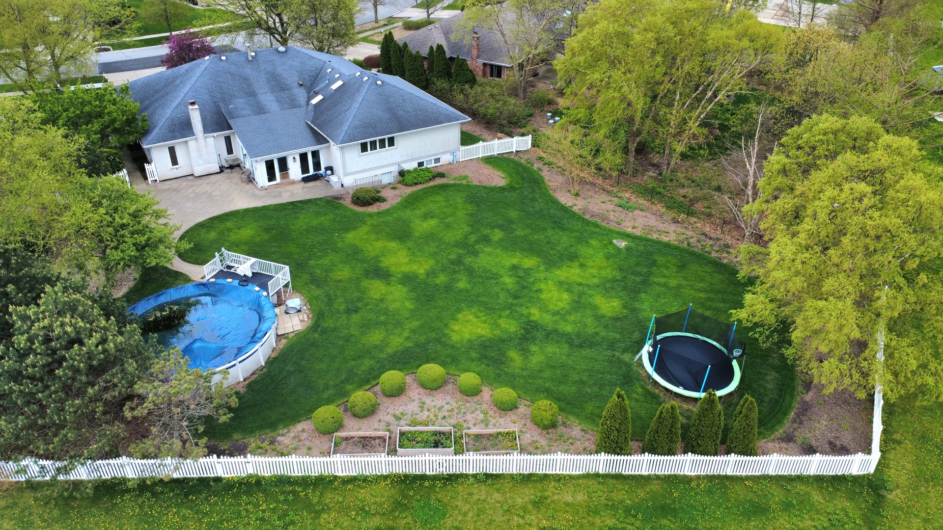 10160 Lancaster Drive Mokena, IL 60448 - Photo 3 of 41 an aerial view of a house