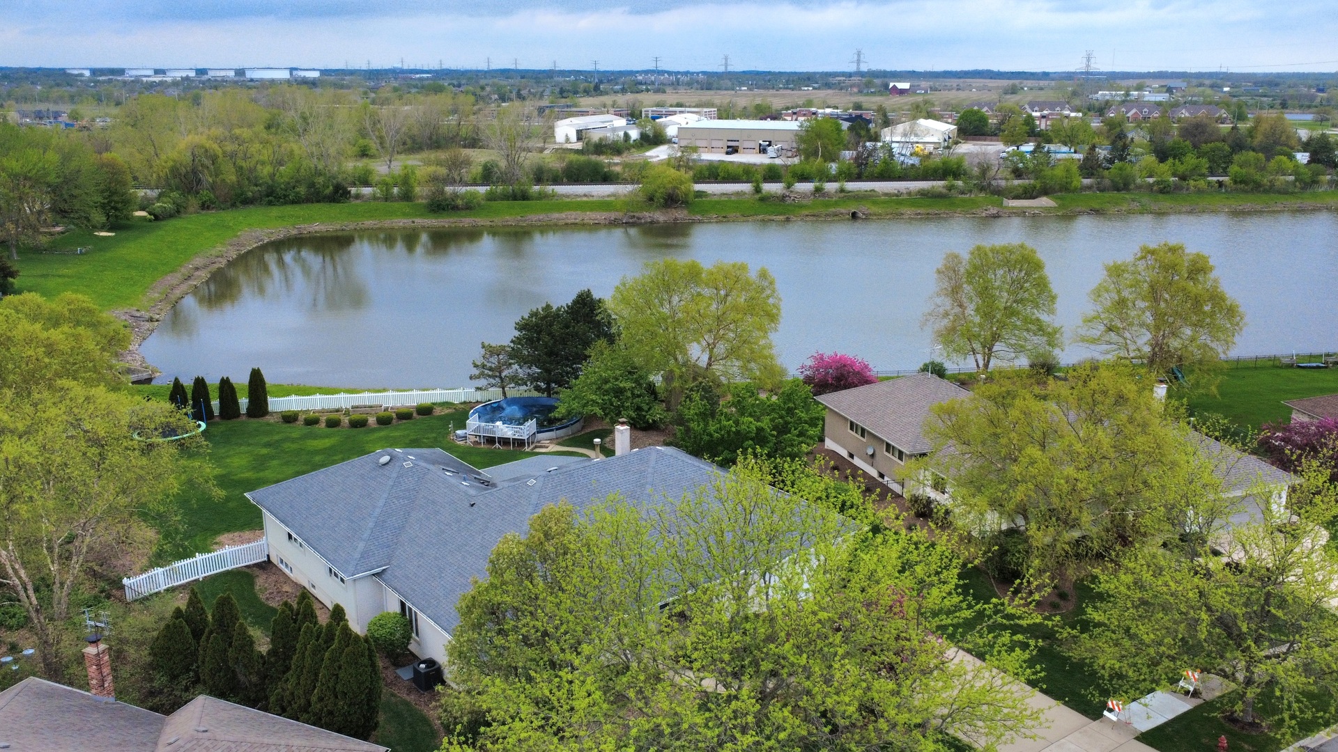 10160 Lancaster Drive Mokena, IL 60448 - Photo 39 of 41 an aerial view of a house with a lake view