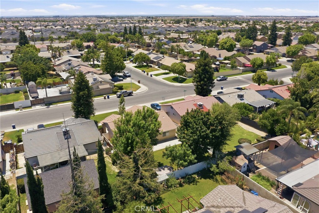 5716 March Meadows Way Bakersfield, CA 93313 - Photo 42 of 47