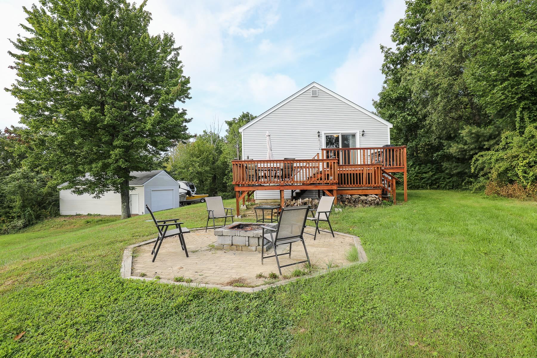 14 Orchard Path Road Weare, NH 03281 - Photo 5 of 39